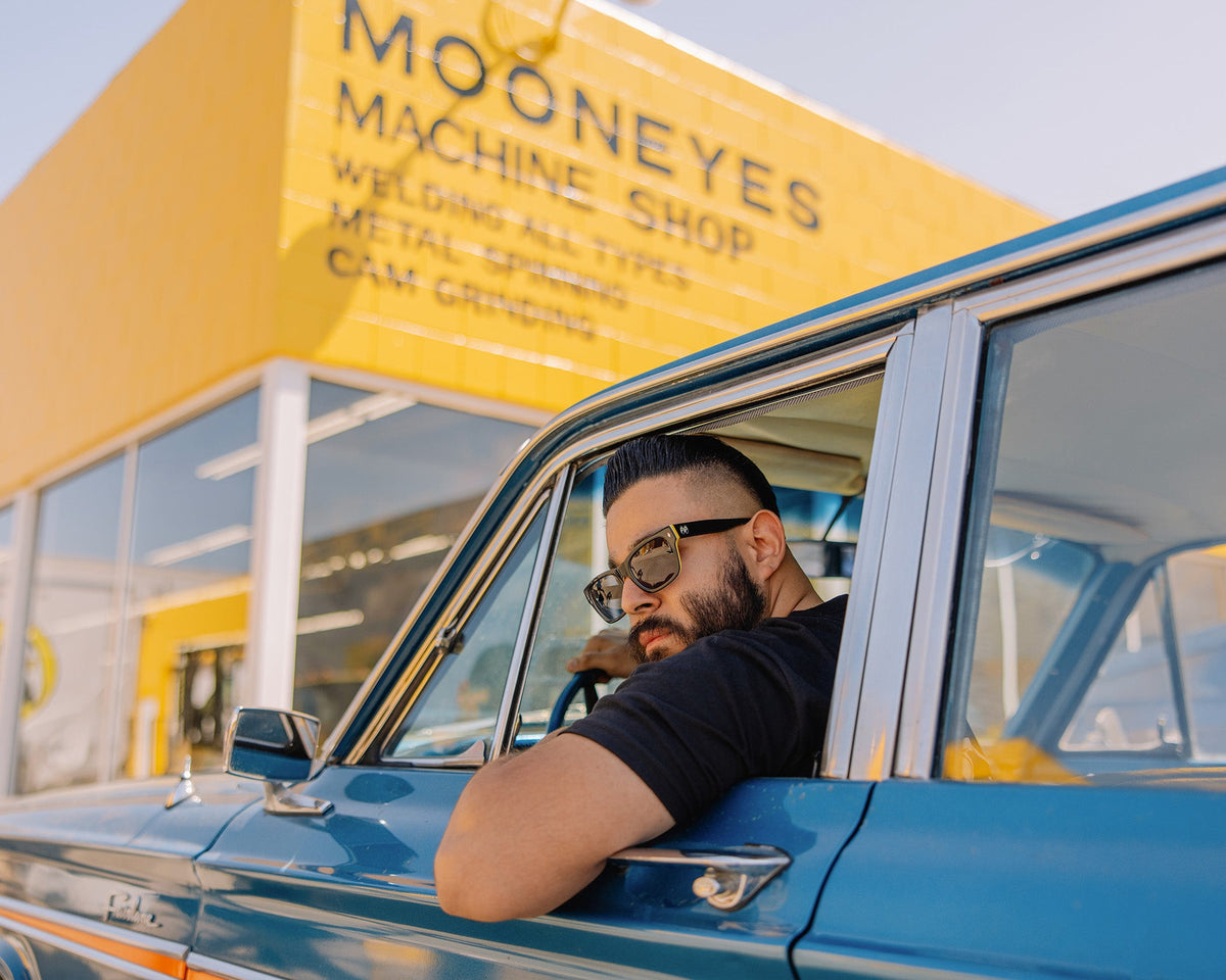 The 45's - Mooneyes x Tres Noir - Black + Yellow - Polarized Smoke Lens