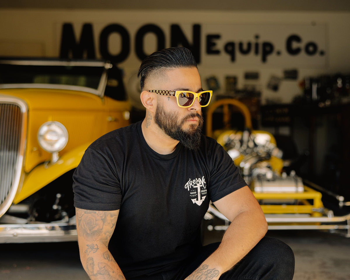 The 45's - Mooneyes x Tres Noir - Yellow + Black - Smoke Lens