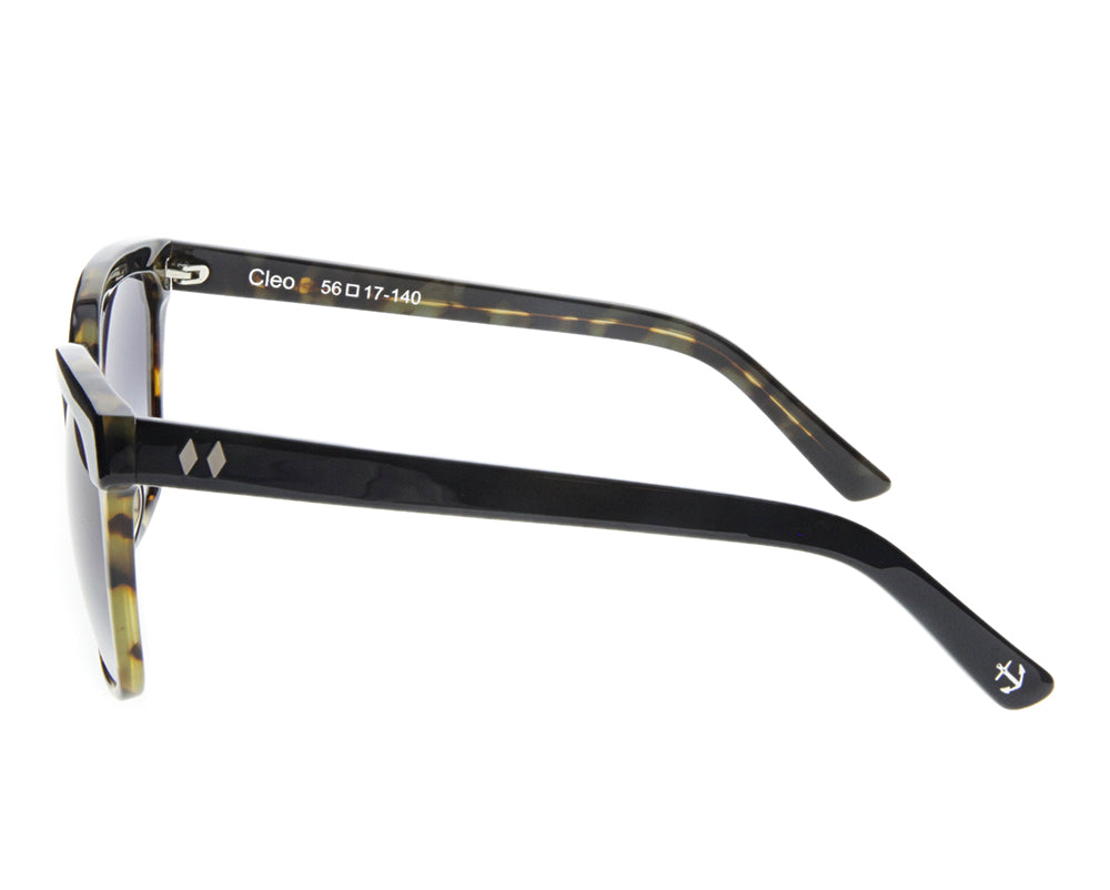 Cleo Black + Blonde Tort / Gradient Smoke Lenses Side