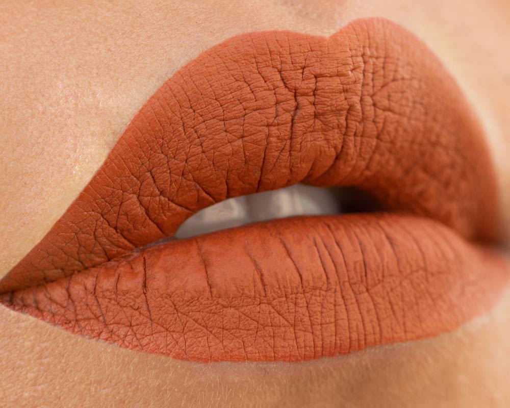 Suavecita Foxy Lip Swatch